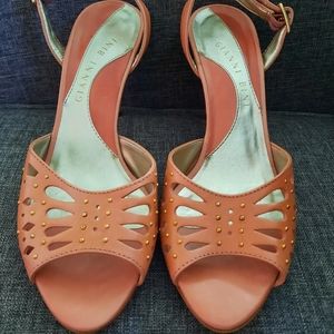 Gianni Bini Size 8 shoes